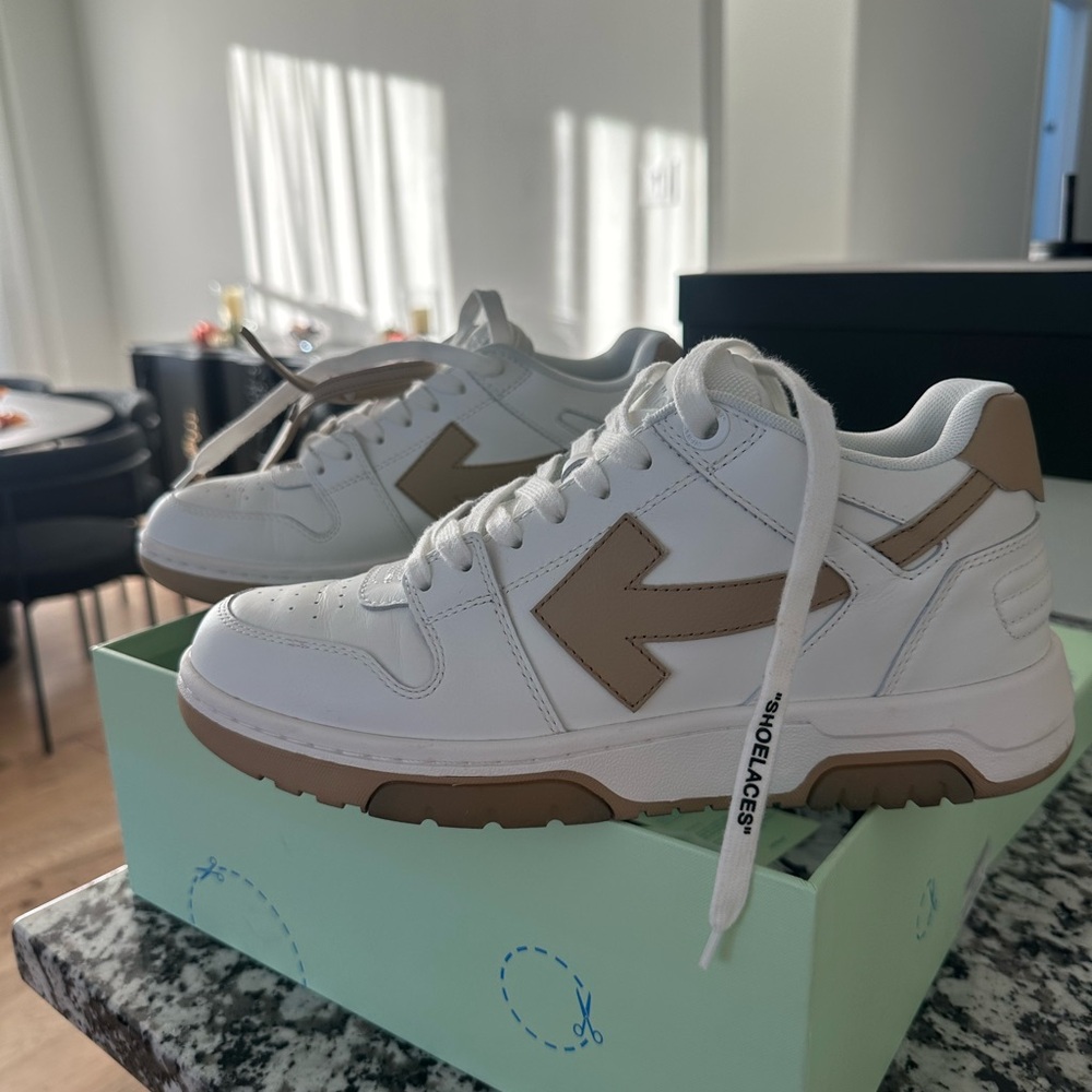 Off-White Mint Green Box